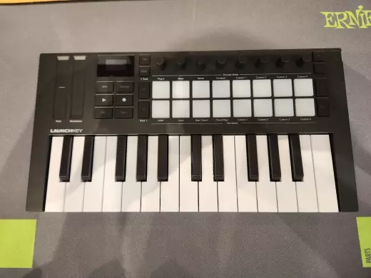 Novation - MINI 25 MK4